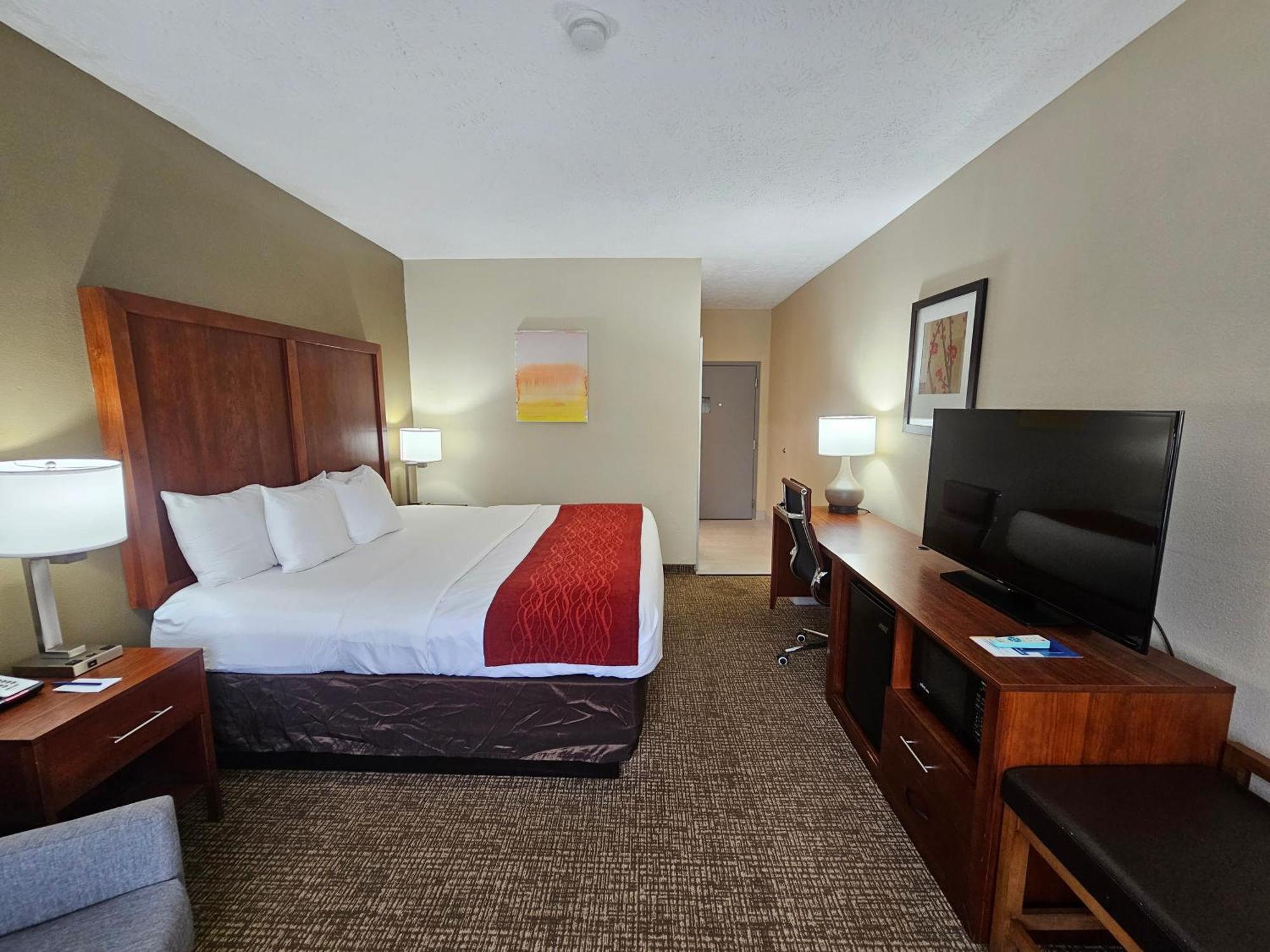 Comfort Inn Jackson I-40 Exterior photo