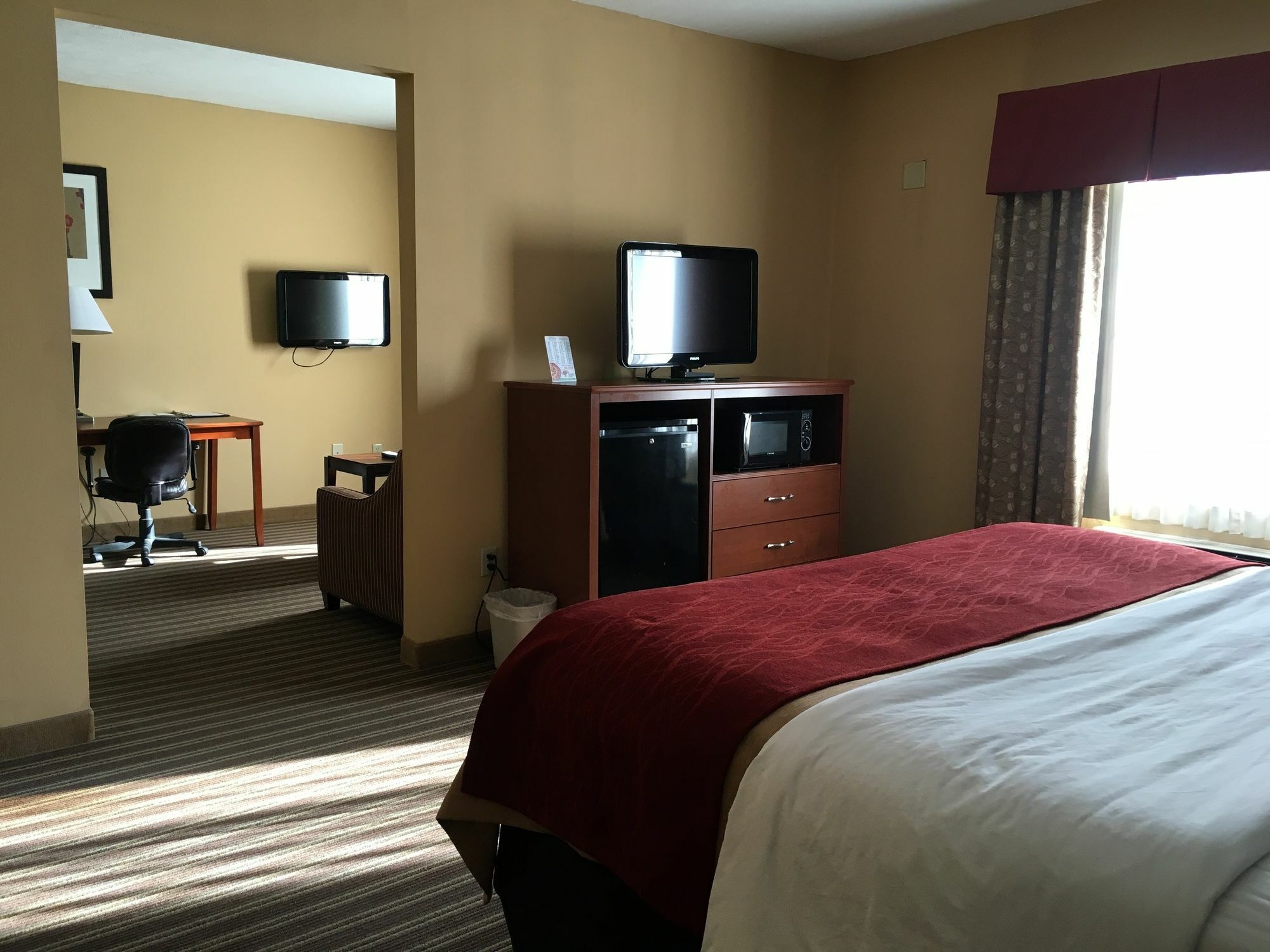 Comfort Inn Jackson I-40 Exterior photo