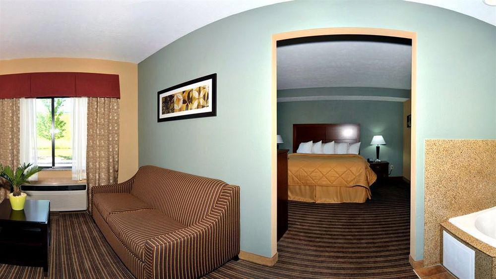 Comfort Inn Jackson I-40 Exterior photo